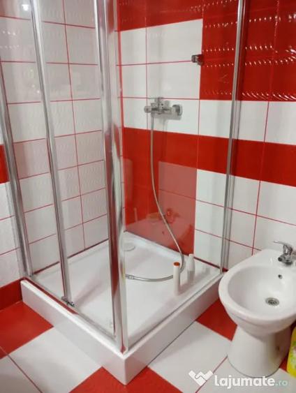 Casă cu 4 camere cu Teren 595 Mp în Central