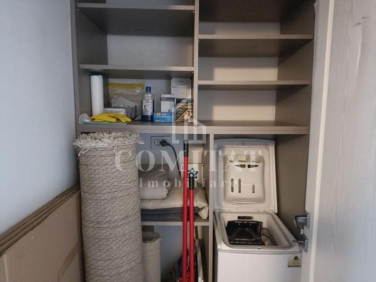 Apartament cu 2 camere semidecomandat, mobilat în Florești