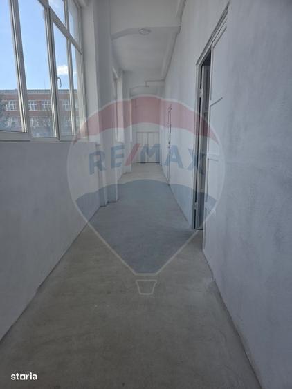 Spațiu comercial, de 280 mp, în Baicului