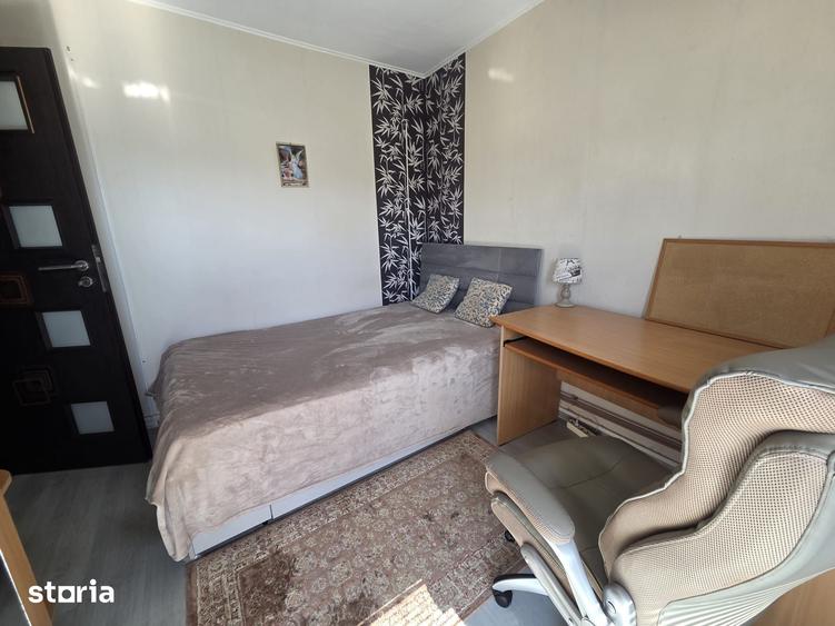 Apartament cu 3 camere în Scriitorilor