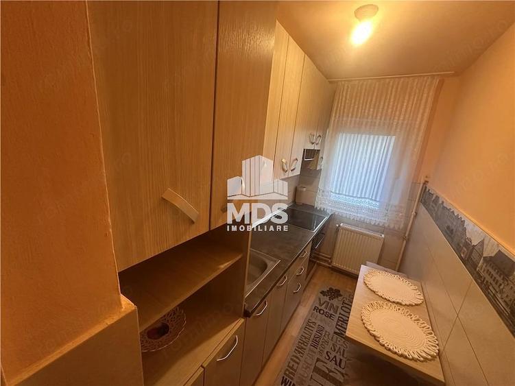 Apartament cu 2 camere nedecomandat în Girocului