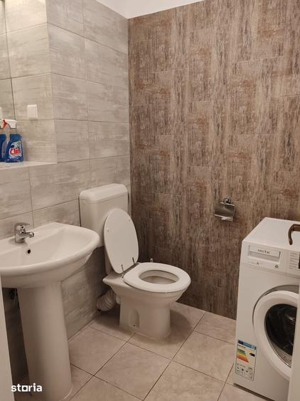 Apartament cu 3 camere decomandat în Doamna Ghica