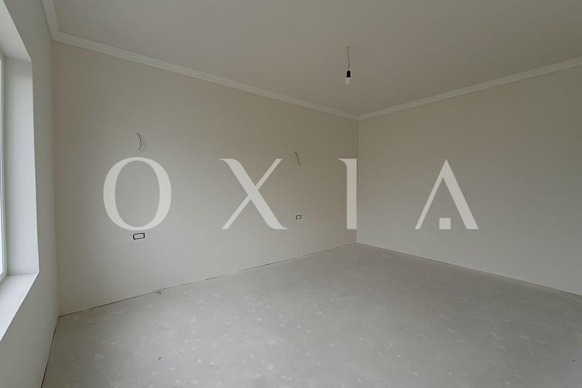 Duplex cu 5 camere cu Canalizare în Săcălaz