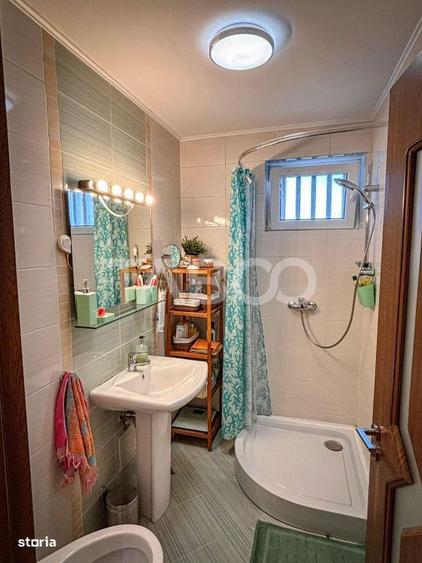 Apartament cu 2 camere semidecomandat, mobilat în Terezian