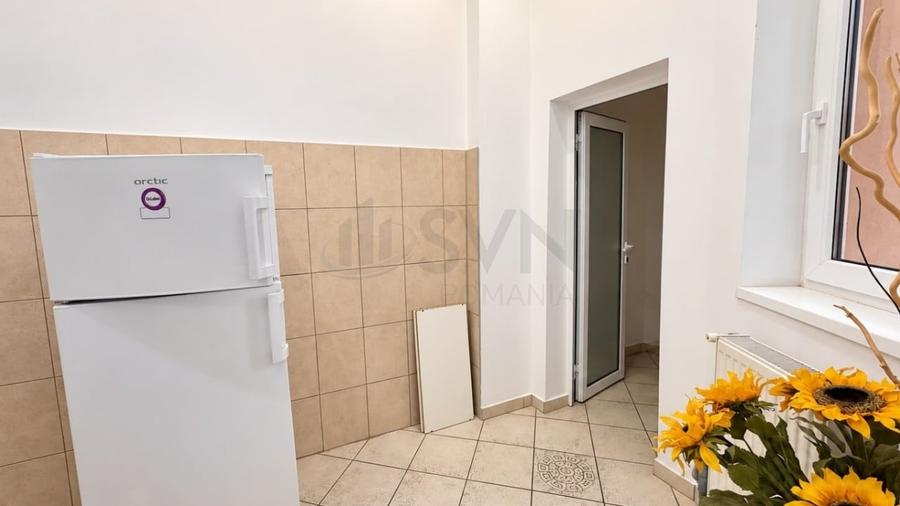 Casă individuală cu 7 camere cu Canalizare în Dacia