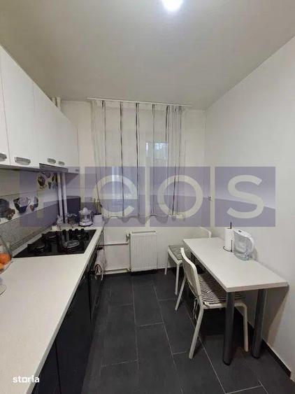 Apartament cu 3 camere decomandat, mobilat în Colentina