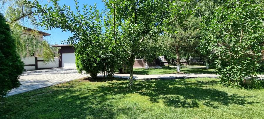 Casă individuală cu 7 camere cu Piscina în Bolintin-Deal