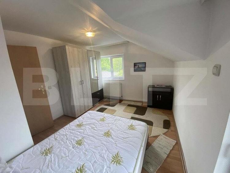 Casă cu 4 camere cu Teren 500 Mp în Central