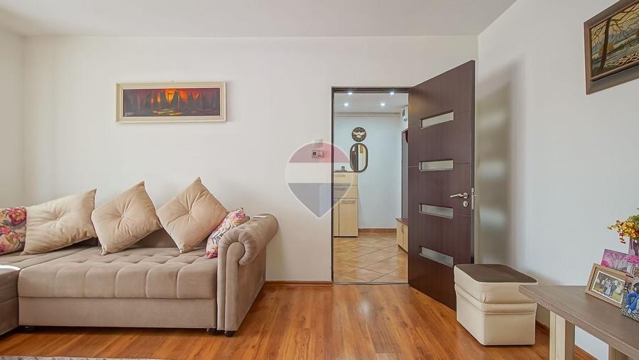 Apartament cu 2 camere semidecomandat, mobilat în Astra