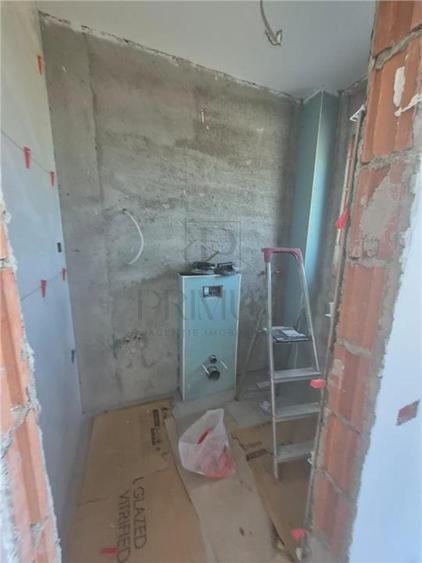 Duplex cu 4 camere cu Canalizare în Moșnița Nouă