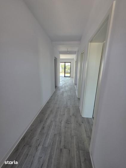 Casă cu 5 camere cu Teren 350 Mp în Becicherecu Mic