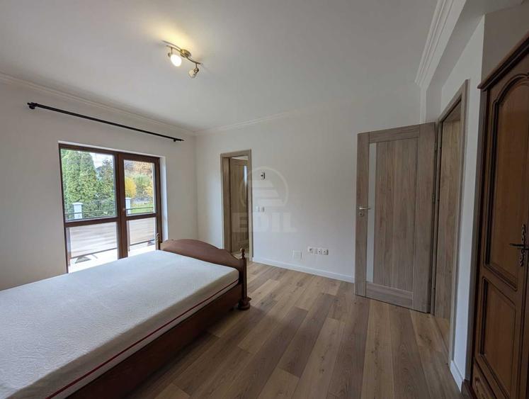 Apartament cu 3 camere semidecomandat în Mănăștur