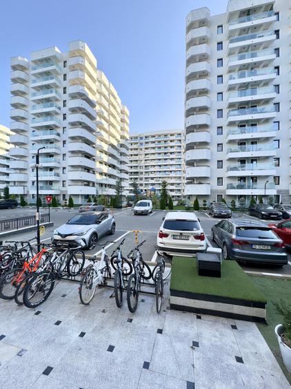 Apartament cu 3 camere decomandat, mobilat în Copou