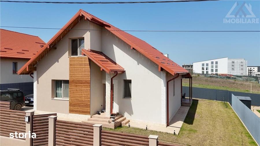 Casă cu 4 camere cu Teren 400 Mp în Rediu