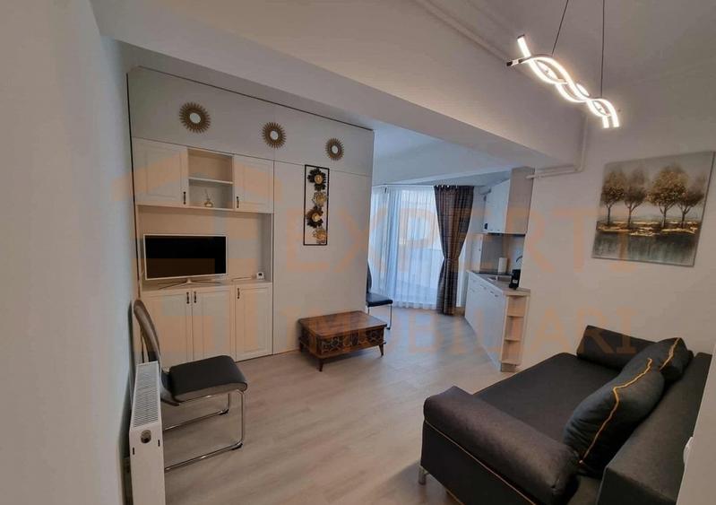 Garsonieră semidecomandată, mobilată în Mamaia