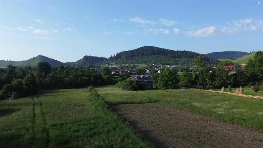 Teren Construcții intravilan de 10304 mp, în Slatina