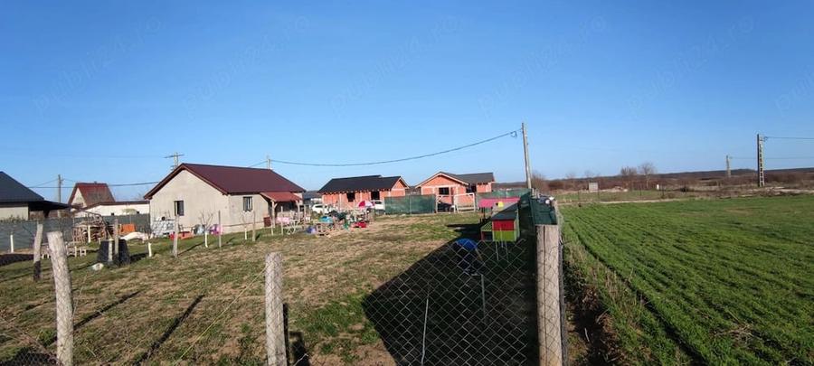 Teren de 560 mp, în Gepiu