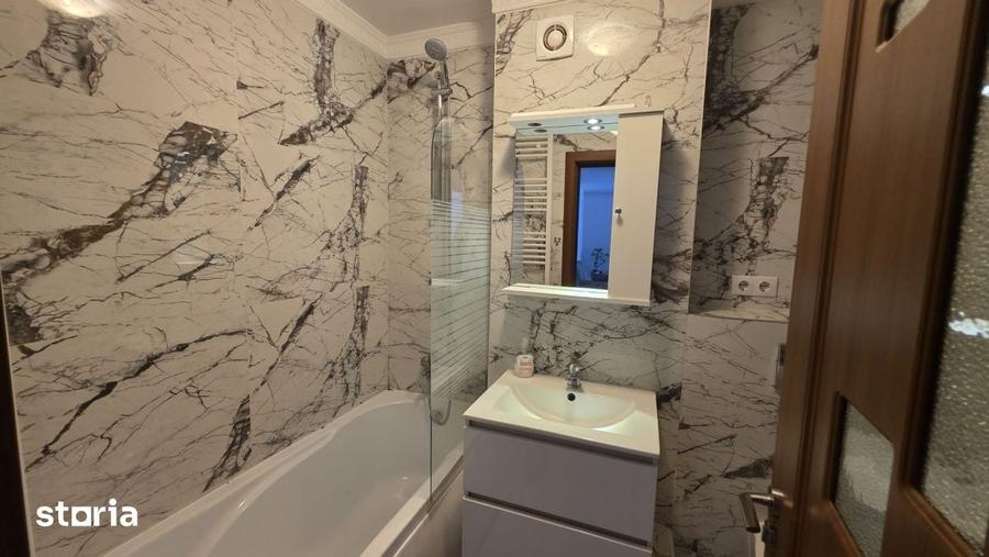 Apartament cu 3 camere în Vasile Alecsandri
