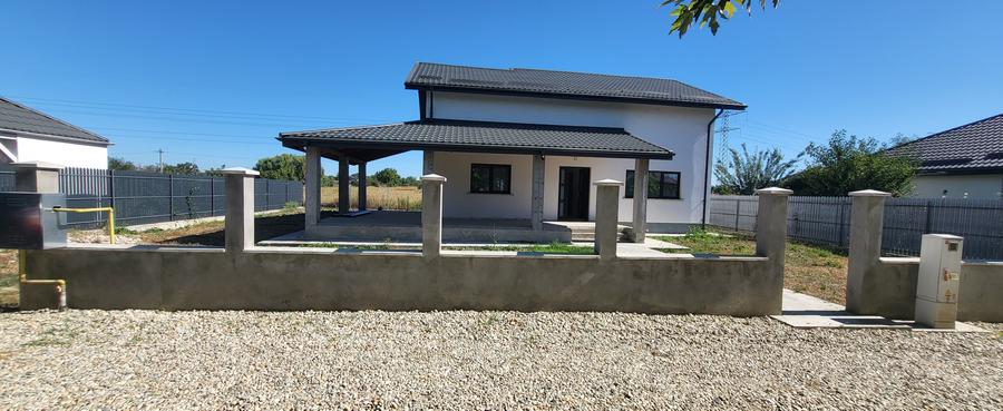 Casă individuală cu 4 camere cu Teren 550 Mp în Tărtășești