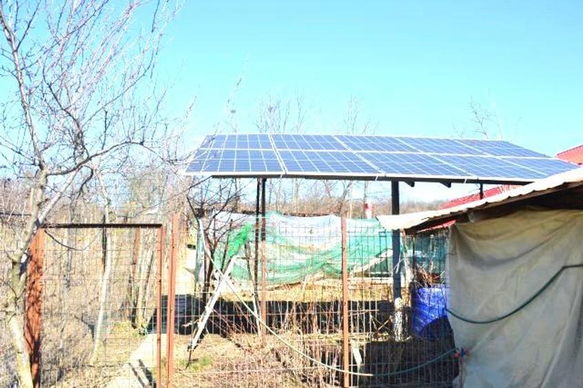 Casă cu 5 camere cu Teren 850 Mp în Exterior Est