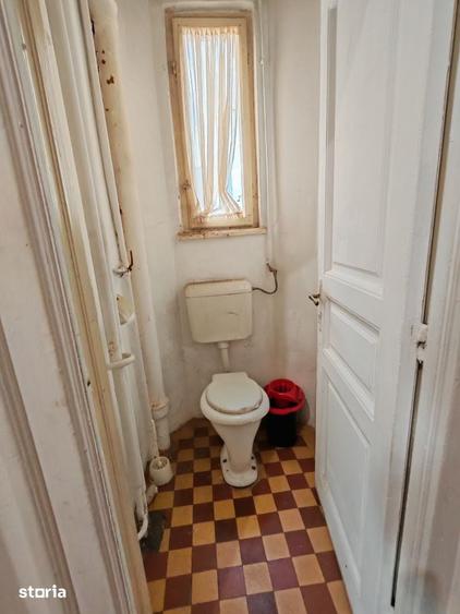 Apartament cu 4 camere în Cișmigiu