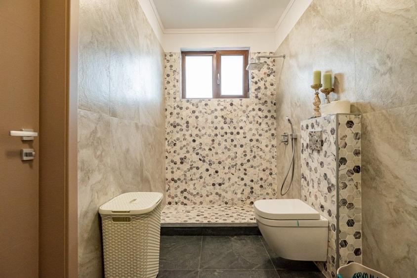 Casă individuală cu 4 camere cu Teren 400 Mp în Viile Noi