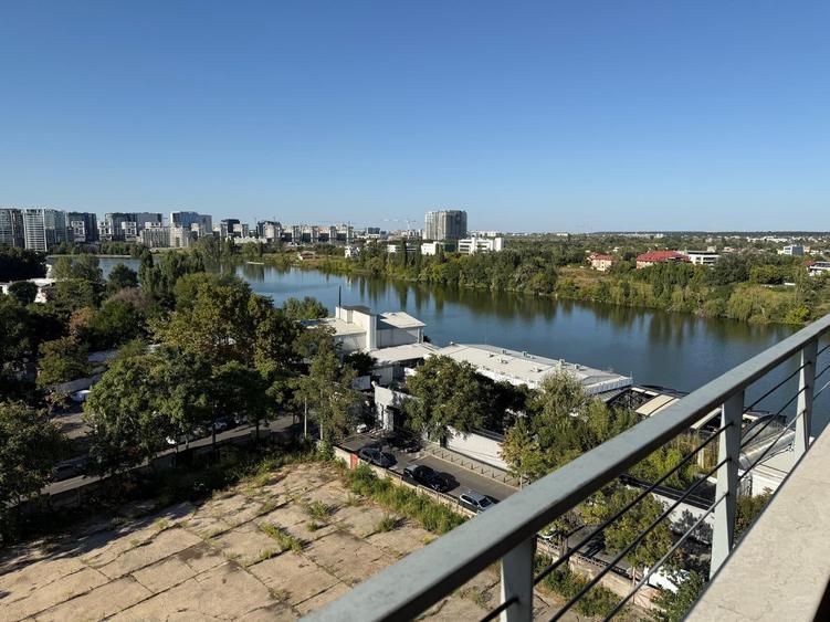 Apartament cu 3 camere decomandat, mobilat în Barbu Văcărescu