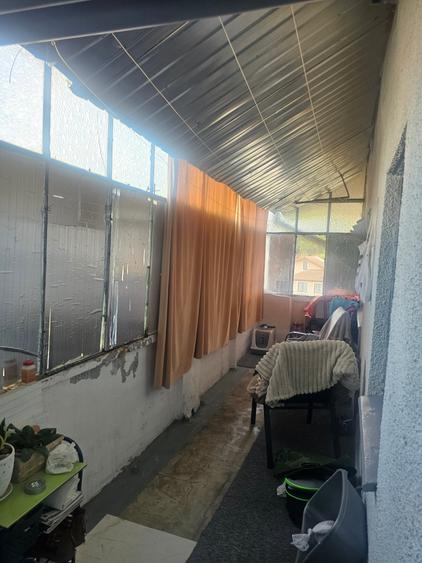 Apartament cu 3 camere decomandat în Tomești
