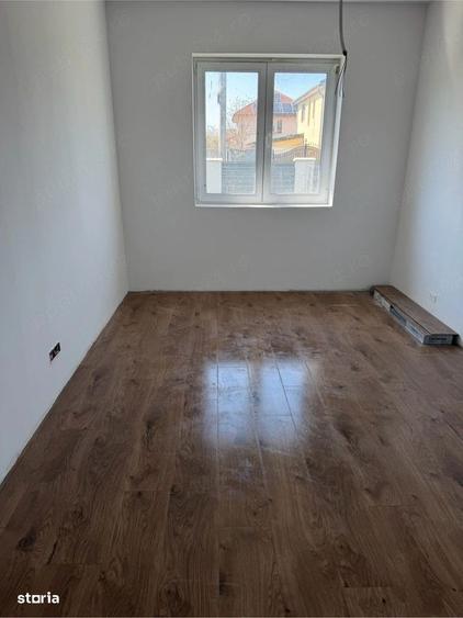 Casă cu 3 camere cu Teren 440 Mp în Dudeștii Noi