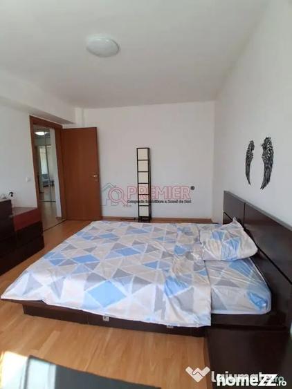 Apartament cu 2 camere decomandat în Splaiul Unirii