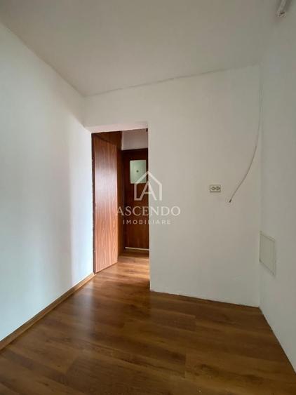 Apartament cu 2 camere decomandat în 1 Decembrie 1918