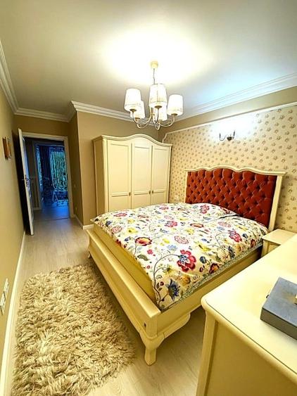Apartament cu 4 camere decomandat, mobilat în Drumul Taberei