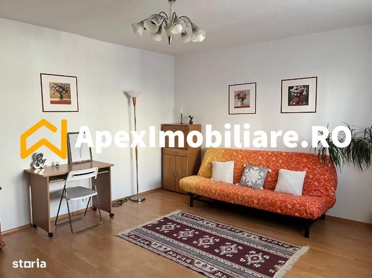 Apartament cu 2 camere decomandat în Tei