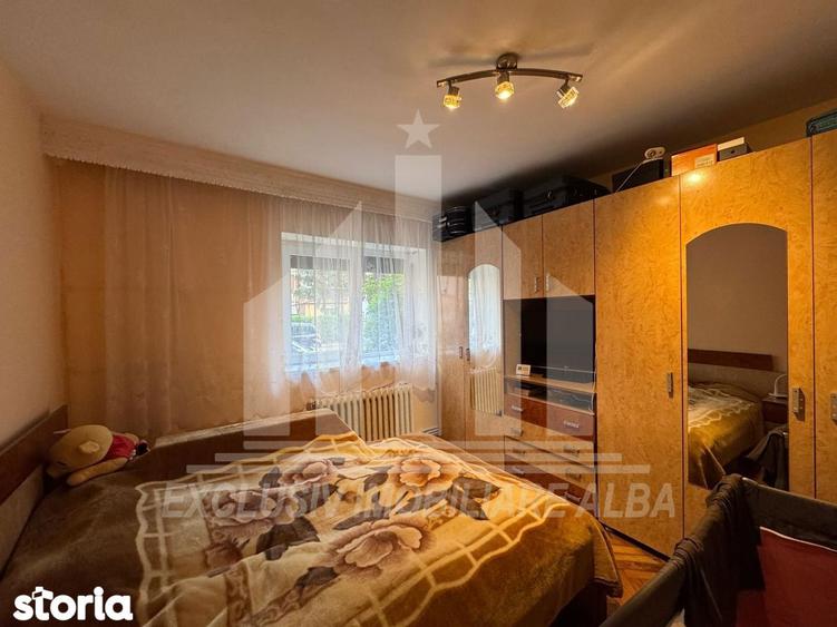 Apartament cu 3 camere decomandat, mobilat în Cetate
