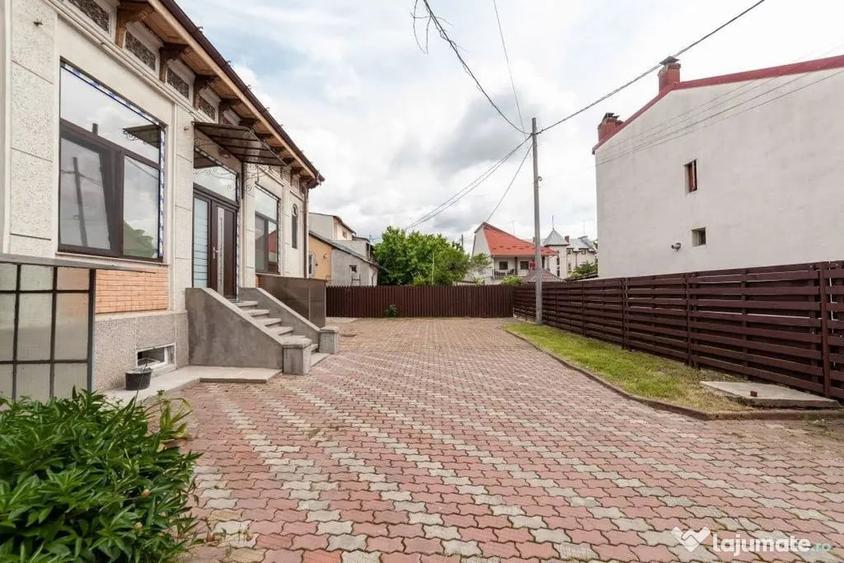 Casă cu 4 camere cu Teren 224 Mp în Central