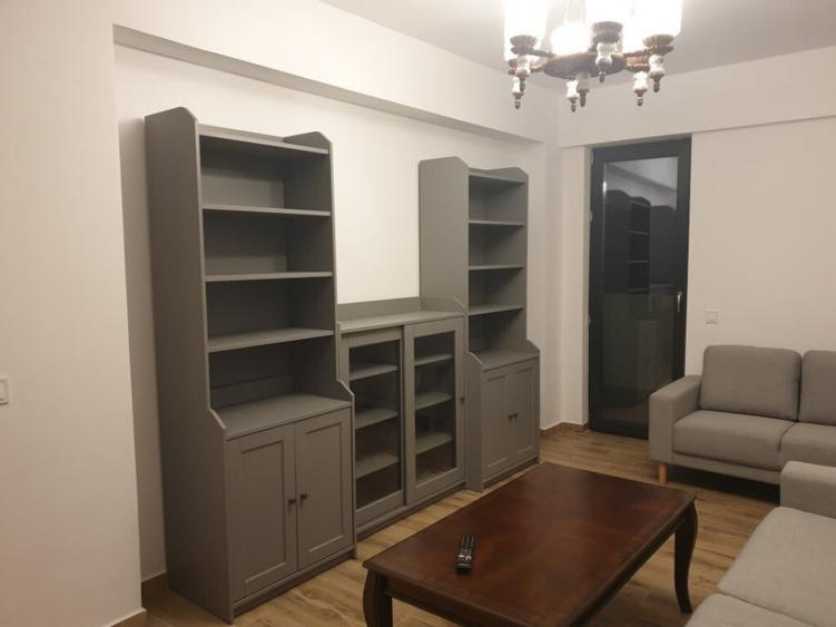 Apartament cu 3 camere decomandat în Brâncoveanu