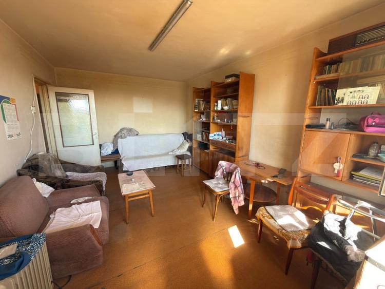 Apartament cu 2 camere decomandat, mobilat în Vest