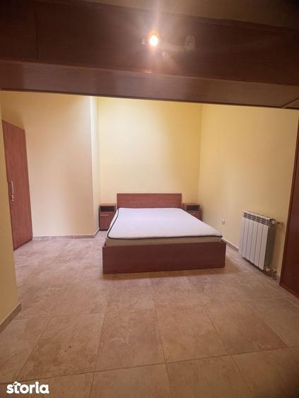 Apartament cu 3 camere, mobilat în Faleza Nord