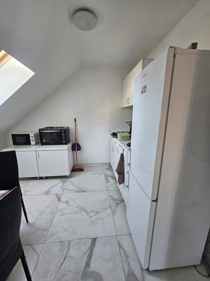 Apartament cu 2 camere decomandat în Complex Studențesc