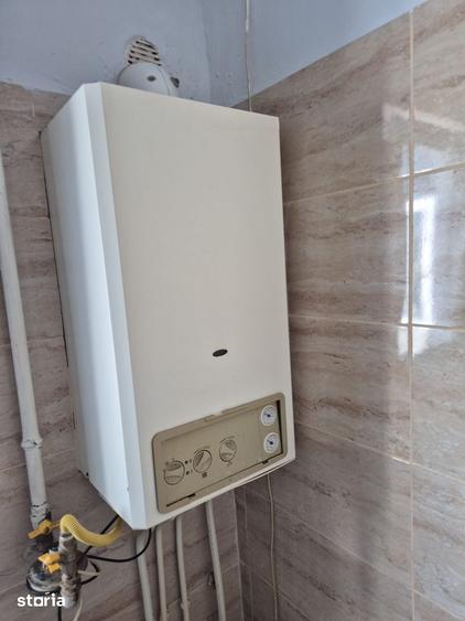 Vanzare apartament 2camere semidecomandat, langa Politie, pret 49900E - 3