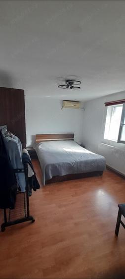 Casă cu 6 camere în Bucureștii Noi