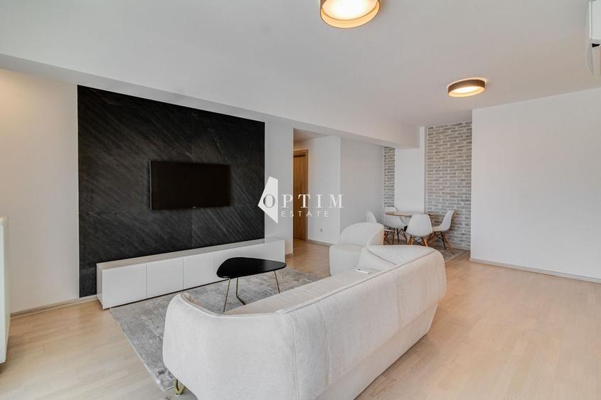Apartament cu 3 camere decomandat în Băneasa