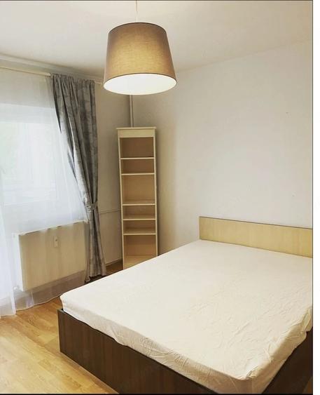 Apartament cu 3 camere decomandat în Nerva Traian