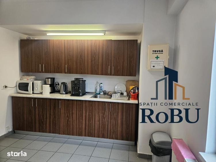 Spațiu comercial, de 270 mp, în Centrul Civic
