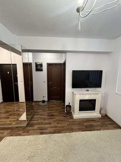 Apartament cu 3 camere decomandat în Copou