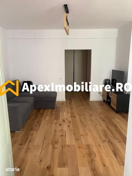 Apartament cu 2 camere semidecomandat în Universitate