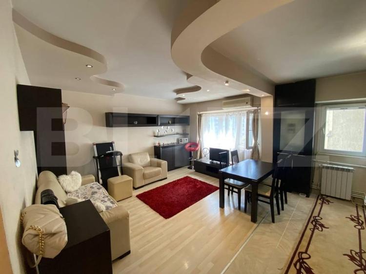 Apartament cu 3 camere decomandat, mobilat în Gară