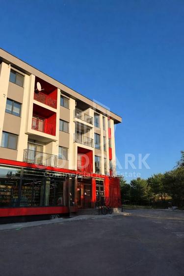 Spațiu comercial, de 380 mp, în Florești