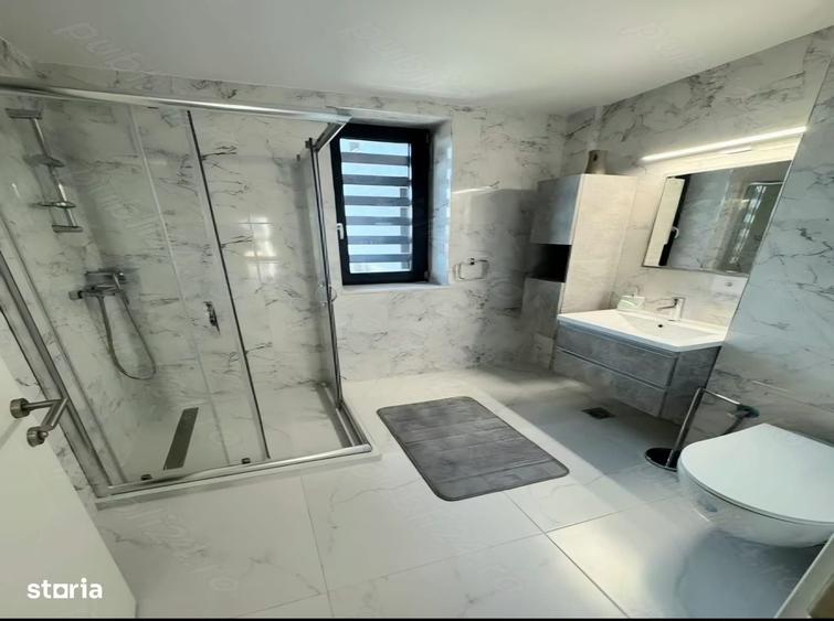 Apartament cu 2 camere decomandat în Palazu Mare