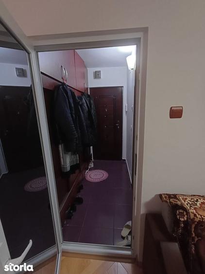Garsonieră decomandată în Exterior Vest